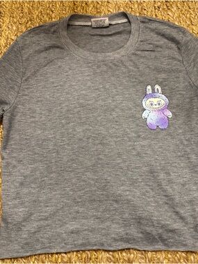 Labubu by Firehouse Girl’s Gray T-Shirt Size Large